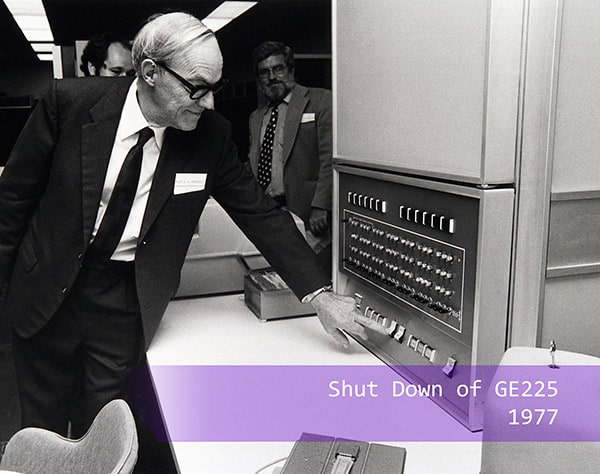 Sydney A Prentice shuts down the GE-225 Computer